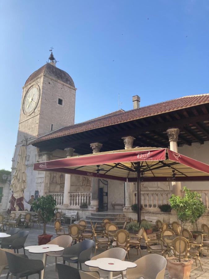 Dragazzo Apartment Trogir Eksteriør billede